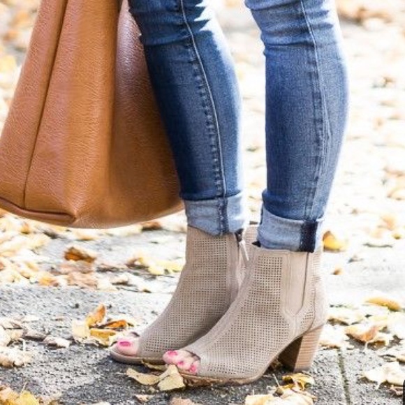 toms peep toe booties